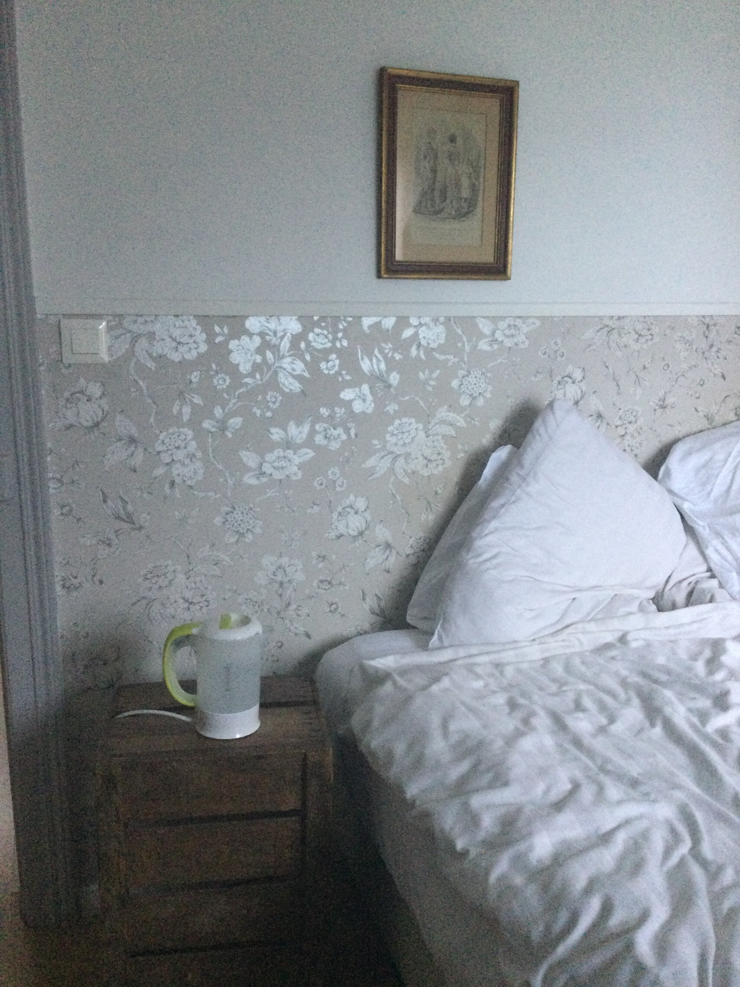 Auberge du Vieux Puits-客卧