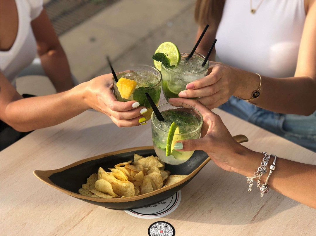 宜必思巴塞罗那里波列特酒店主图