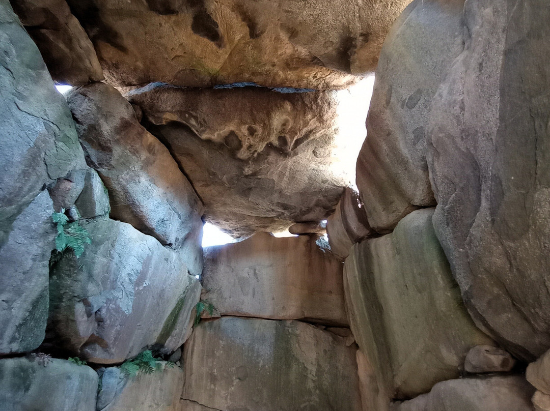 石舞台古坟-明日香村必去景点