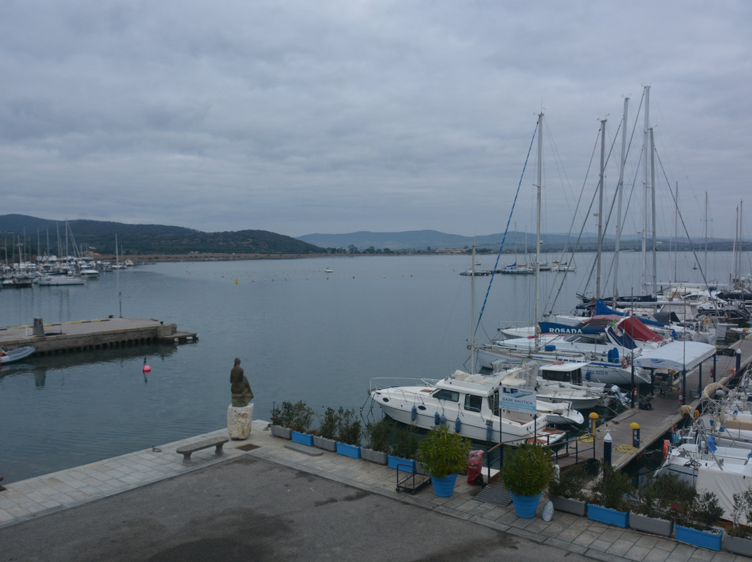 Statua “In Attesa del Marinaio”-Talamone必去景点