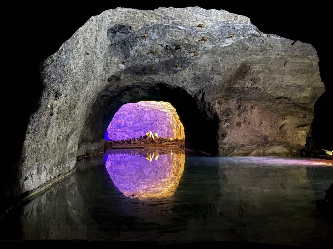 Seegrotte Hinterbruhl-Hinterbruhl必去景点