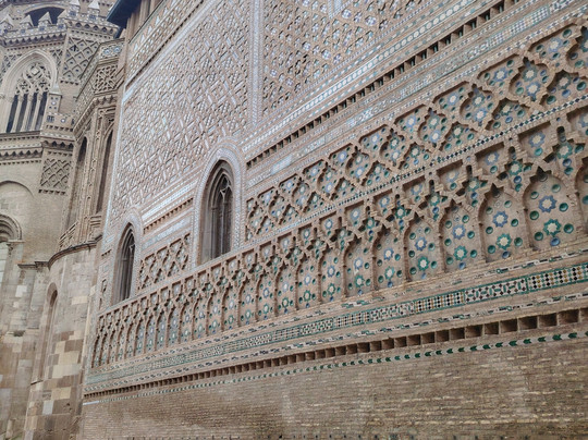 Spain Free Tours - Free Tour Zaragoza-萨拉戈萨省必去景点