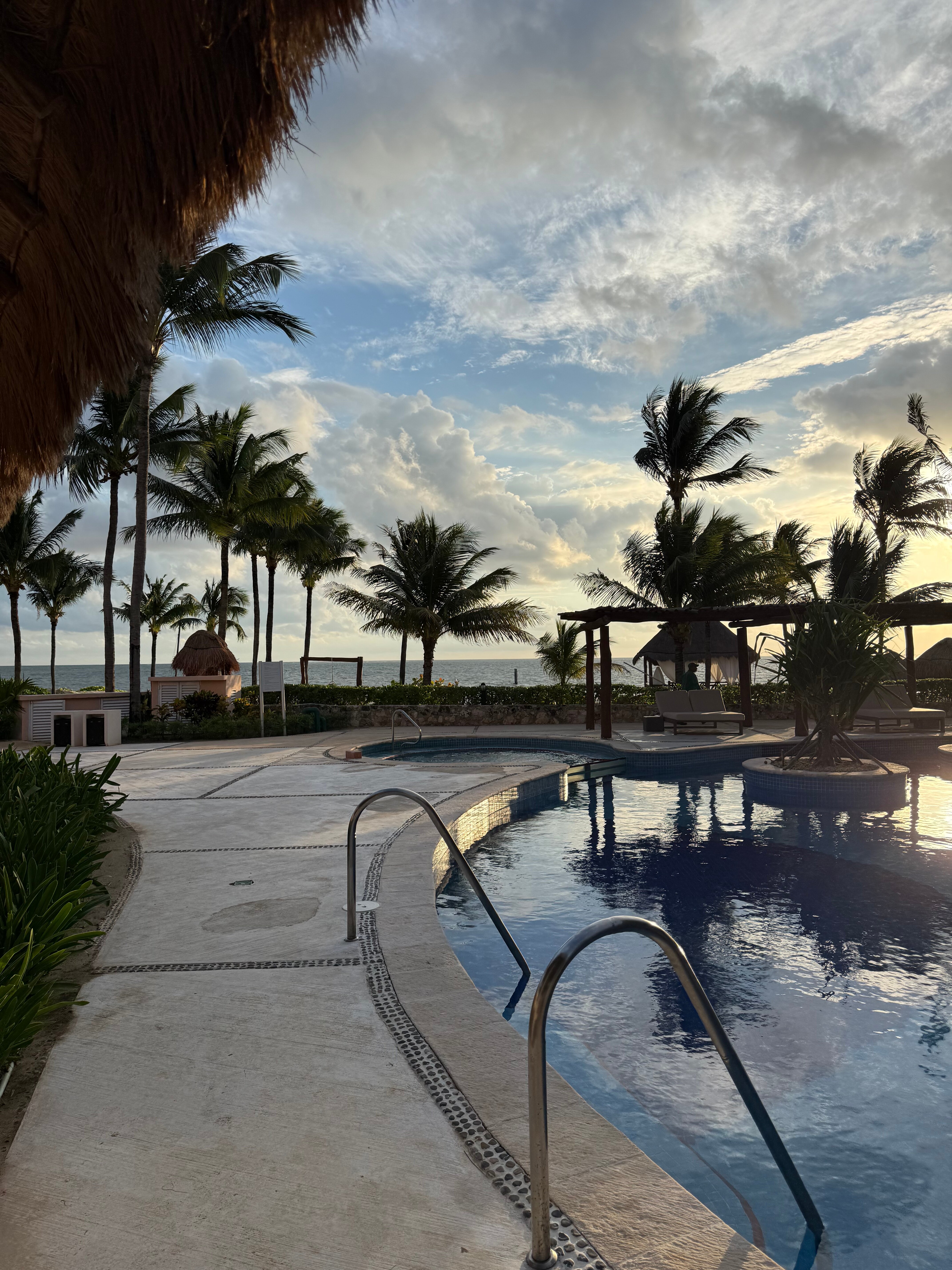 坎昆海滨卓越酒店-全包-仅限成人-泳池