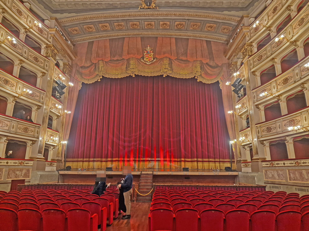 Teatro dell'Aquila-费尔莫必去景点