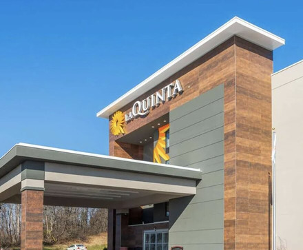 La Quinta Inn & Suites by Wyndham Aberdeen-APG主图