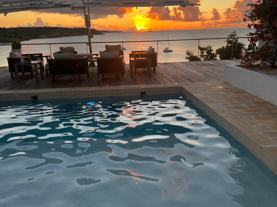 CeBlue Villas & Beach Resort主图