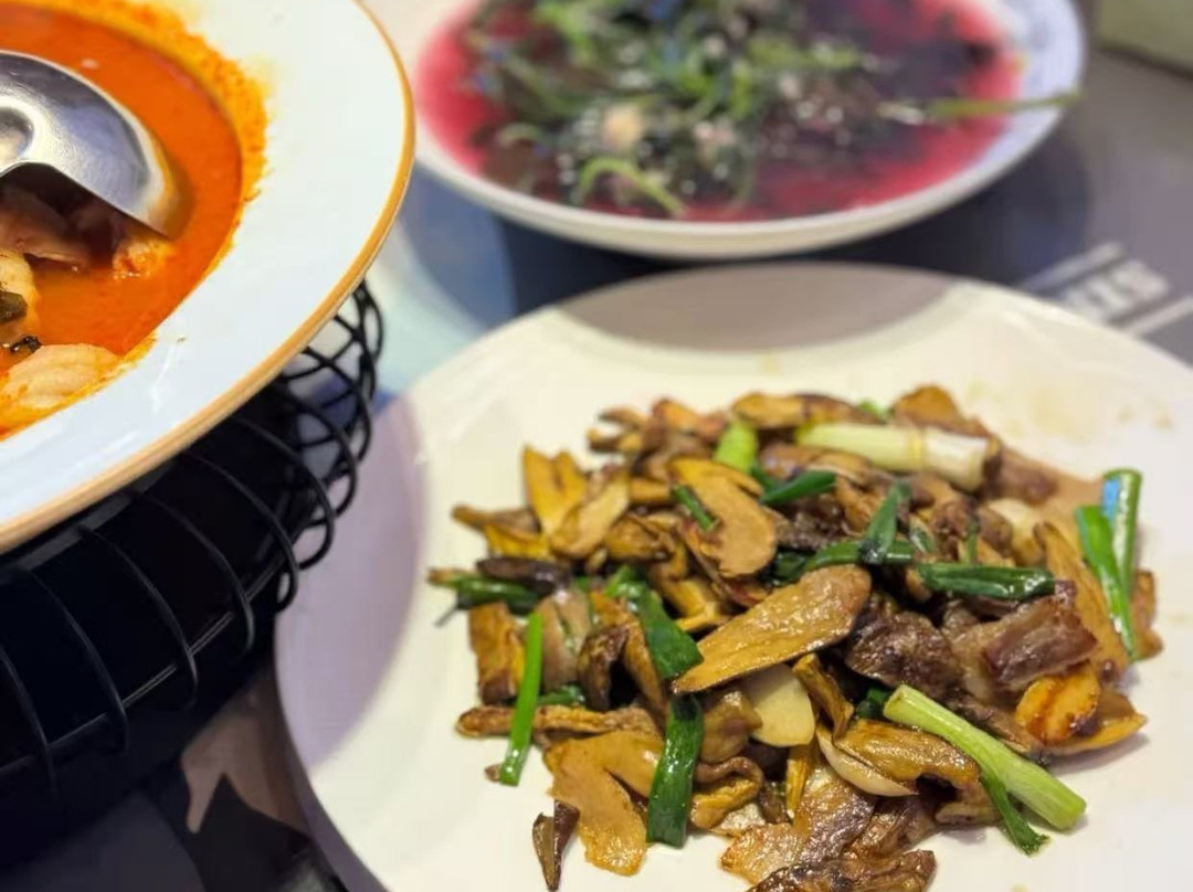 Jingwei Yunnan Food