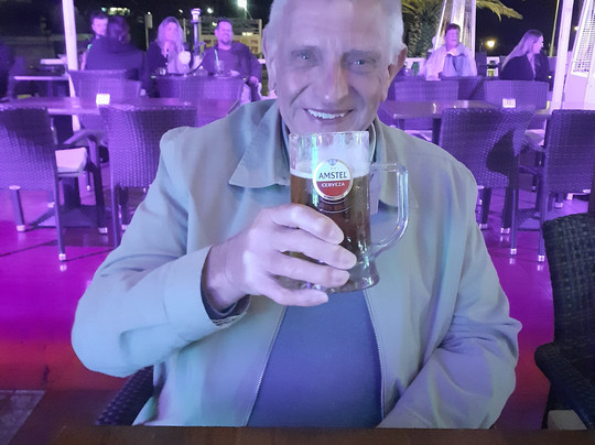 Marcos Bar-卡门港必去景点