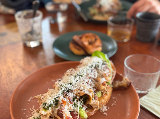 Gastrofon Cafe & Bistro