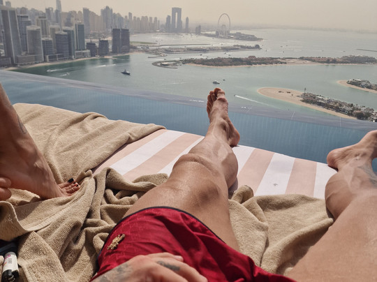 AURA SKYPOOL-迪拜必去景点