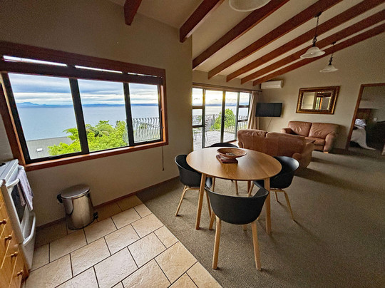 奥雷蒂村度假酒店主图