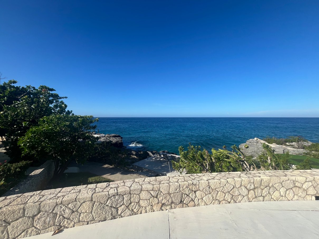 The Cliff Hotel-官方