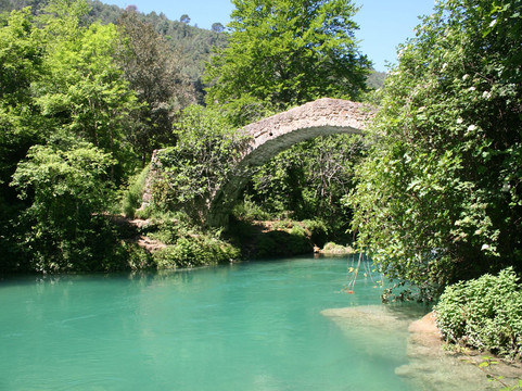 Pont des Tuves-Montauroux必去景点