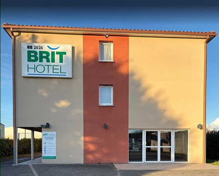 Villeneuve-sur-Lot酒店住宿-Brit Hotel Villeneuve-Sur-Lot