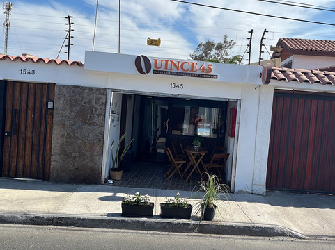Cafetería Quince45