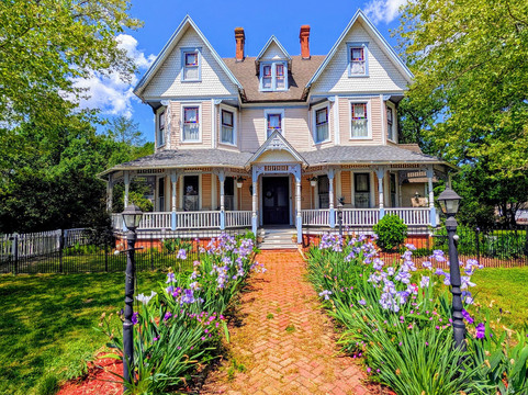 花园与海旅馆主图