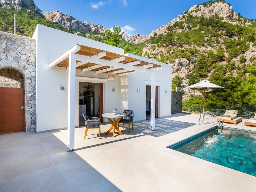 Mertelia Luxury Villas