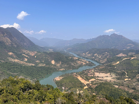 Viewpoint Nong Khiaw/Ban Sop Houn-Nong Khiaw必去景点