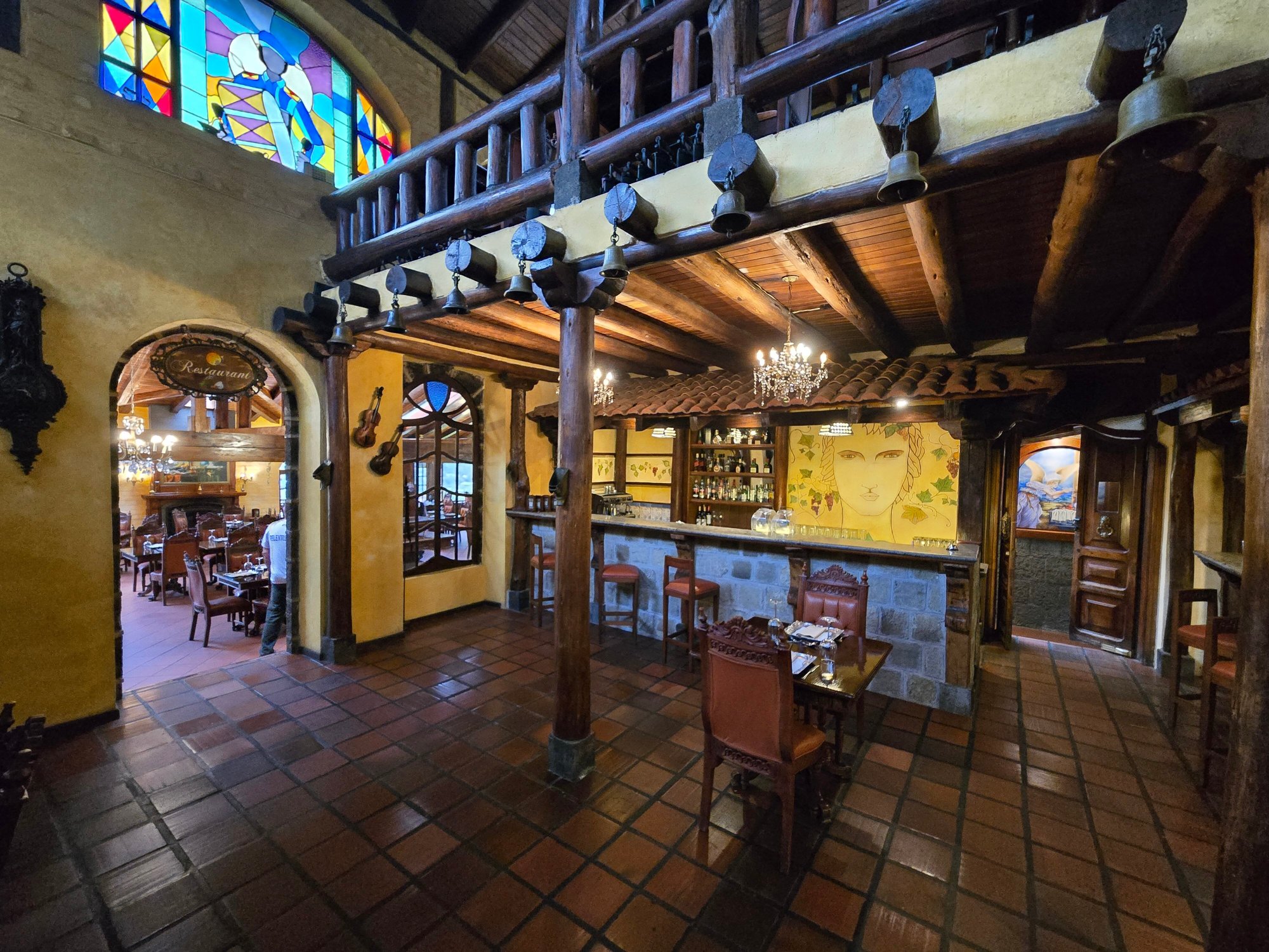 露娜火山探险水疗中心-官方