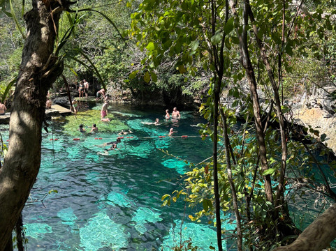 Cenote Azul-尤卡坦半岛必去景点