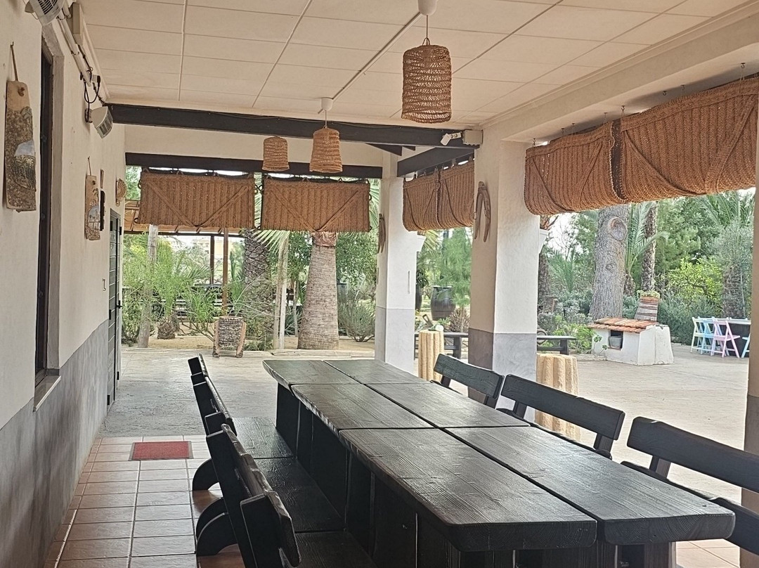 Bodegas Faelo-埃尔切必去景点