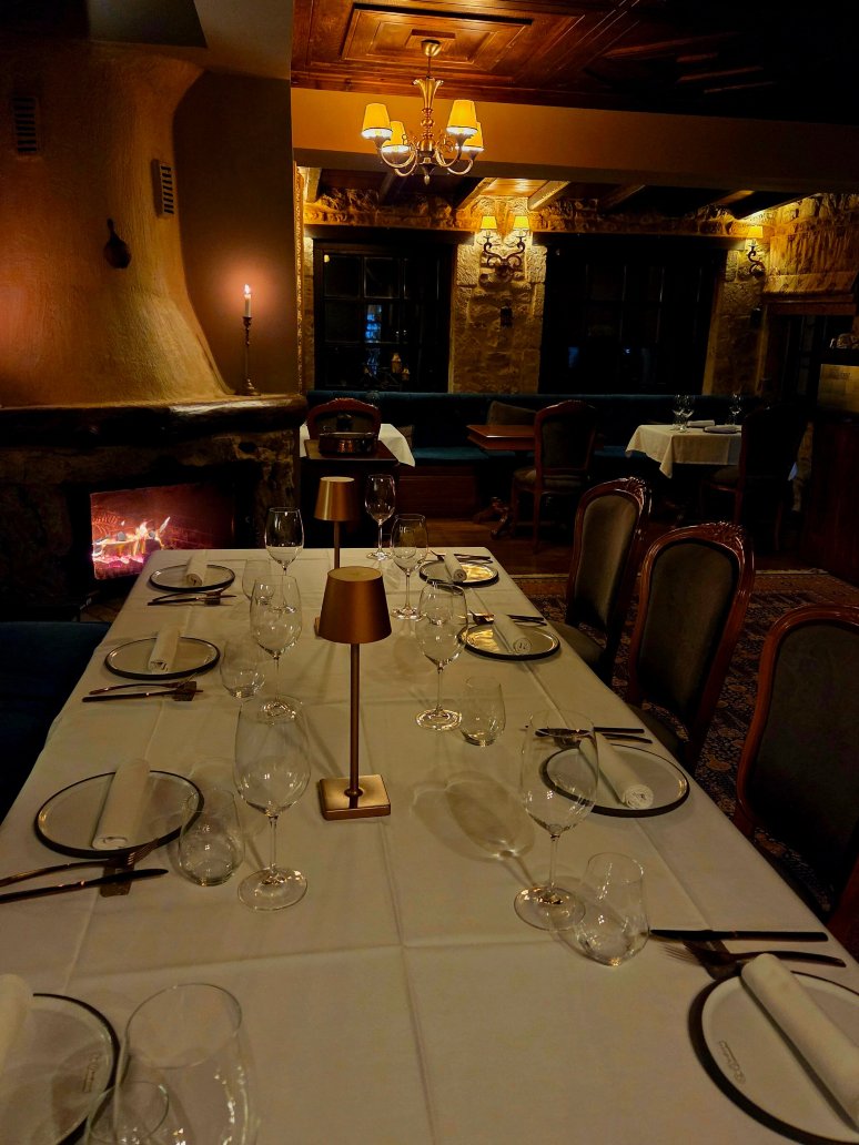 恩底弥特萨尼酒店-官方