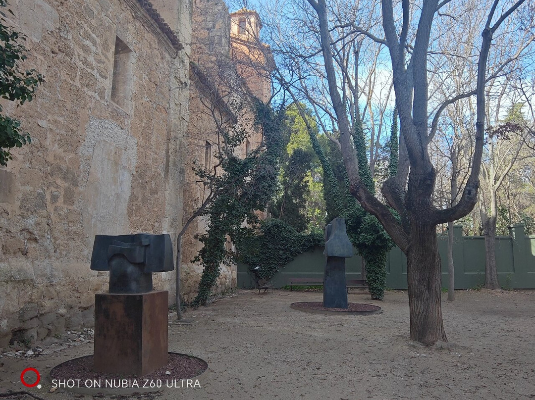 Palacio de los Condes de Cirat-Almansa必去景点