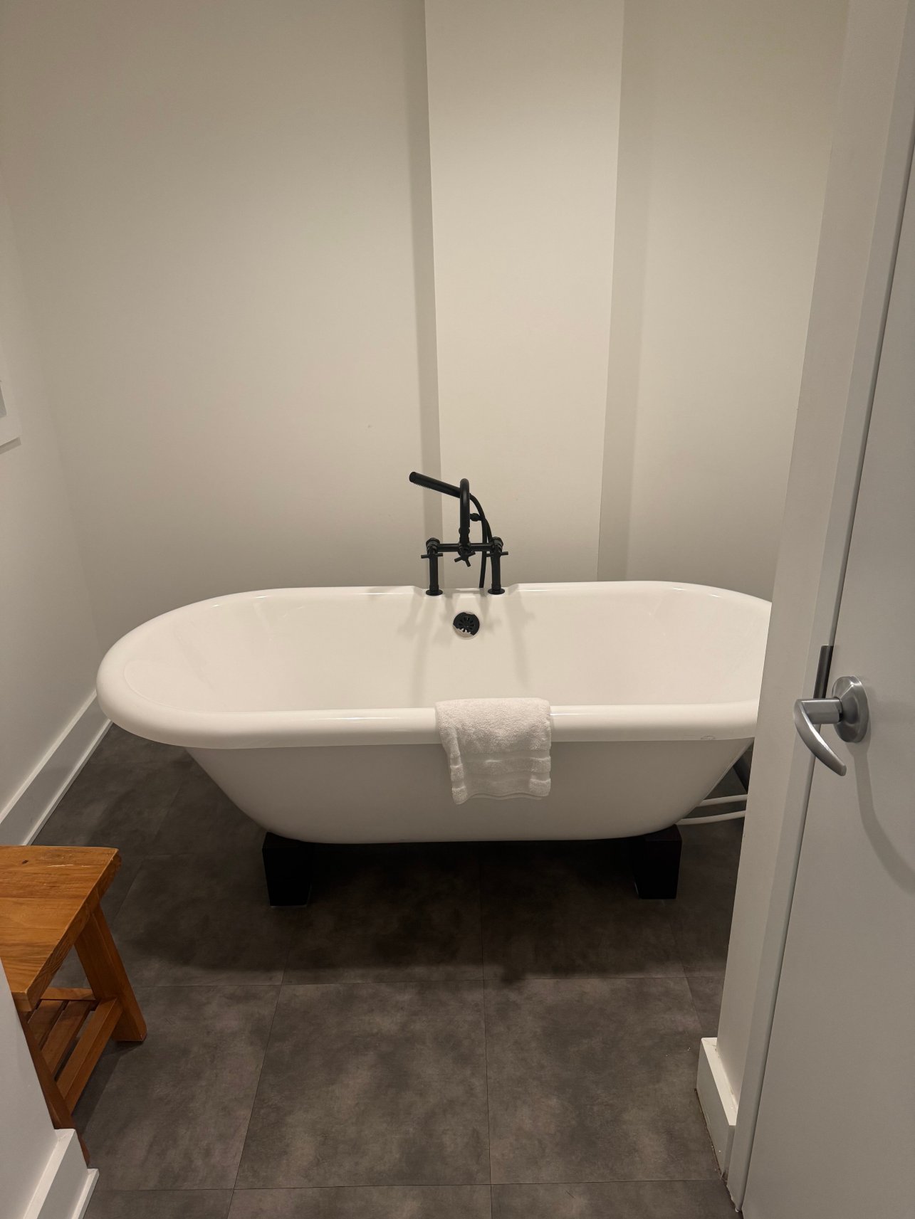 Trailborn冲浪与声音，万豪礼赏户外系列-浴室