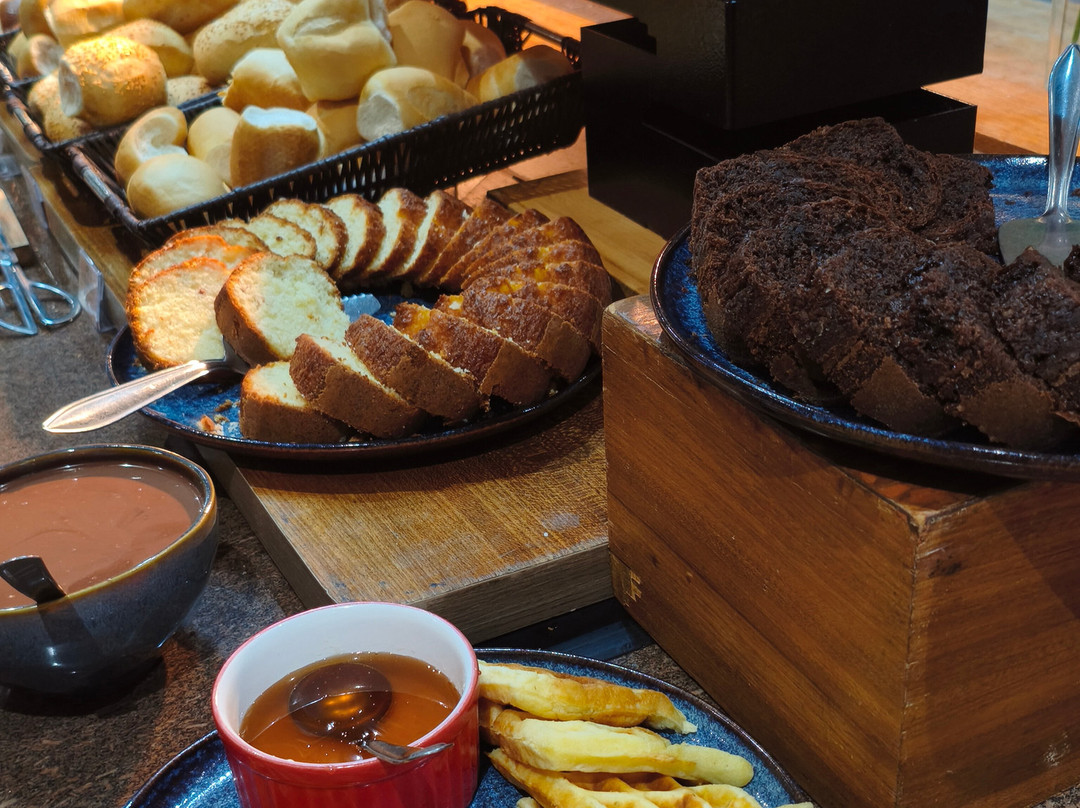 戈亚尼亚舒适酒店主图