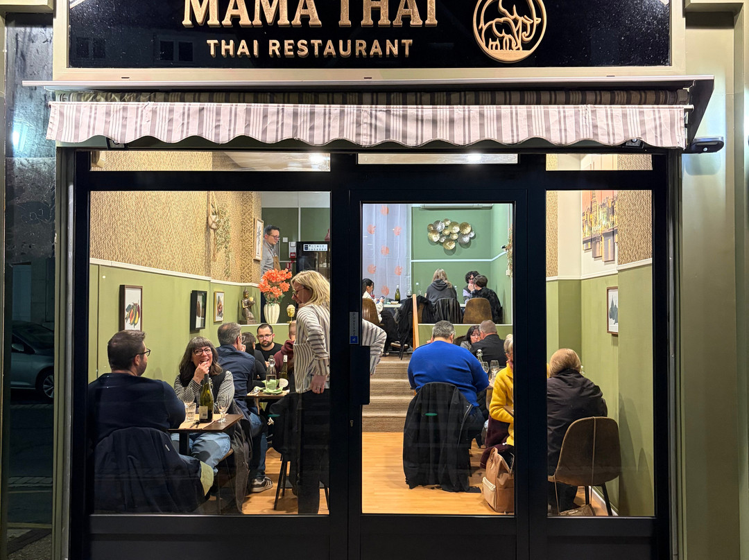 Mama Thai