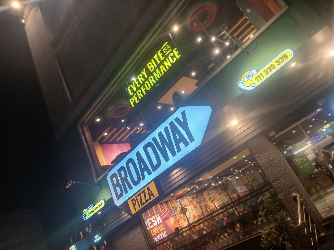 Broadway Pizza - Johar Town