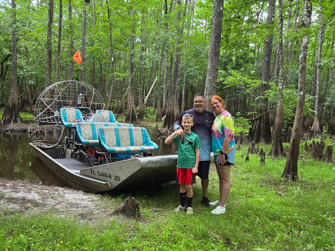 Backwoods Airboat Adventures-Christmas必去景点