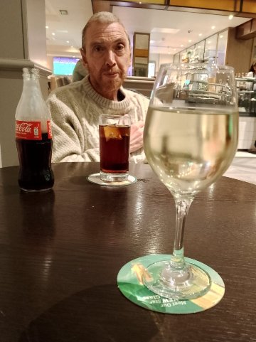 纽兰克罗斯马尔丹酒店-旅行者