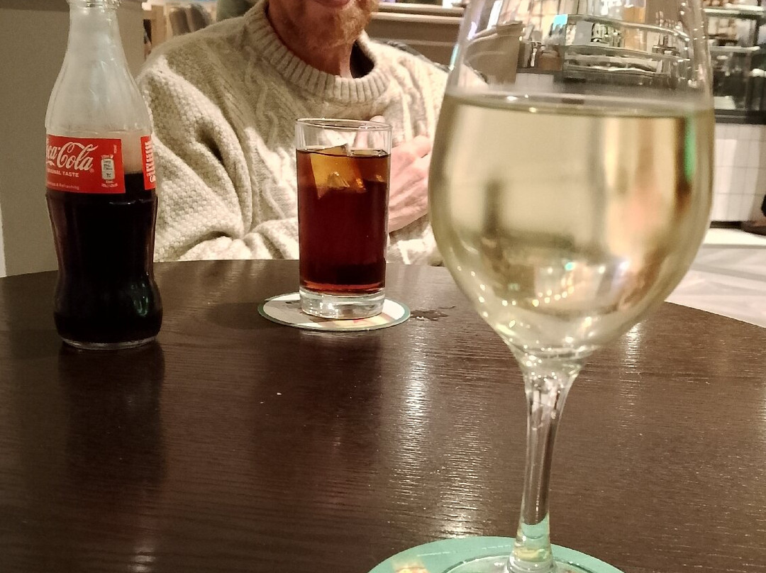 纽兰克罗斯马尔丹酒店主图
