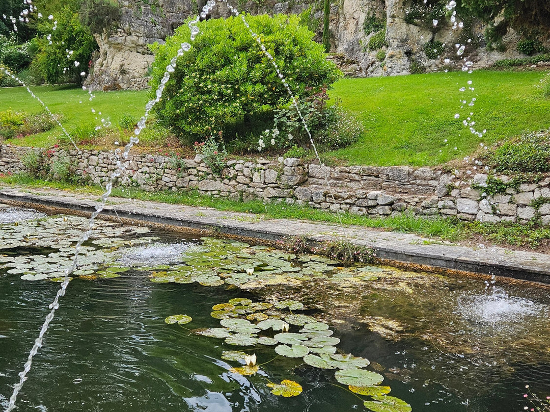 Les Jardins de Sardy-Velines必去景点