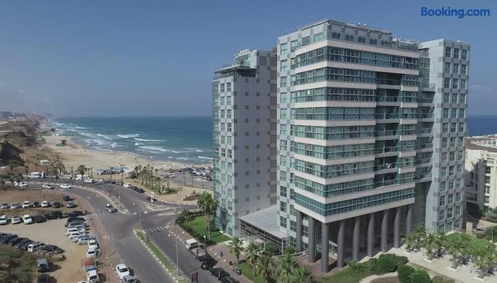 Oceanus apartment hotel