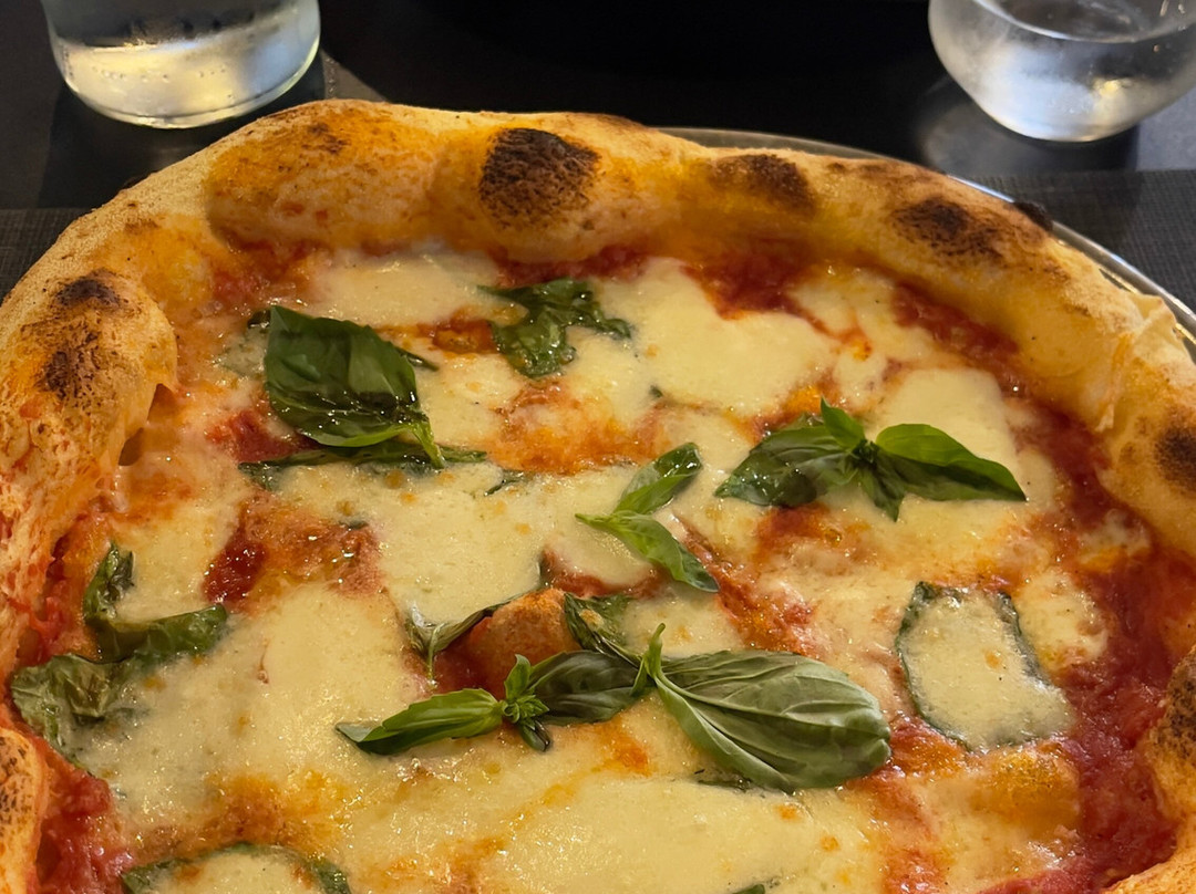 Barrio - Pizza & Drinks