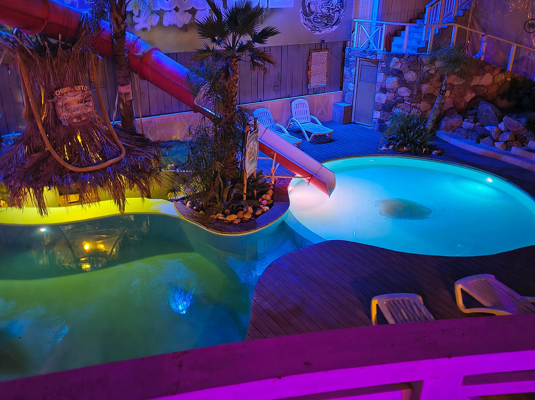 Club House Hotel主图