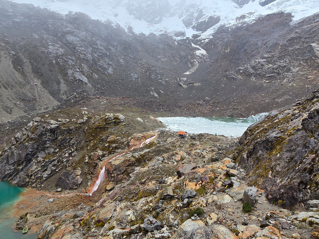 Laguna Rocutuyoc-瓦拉斯必去景点