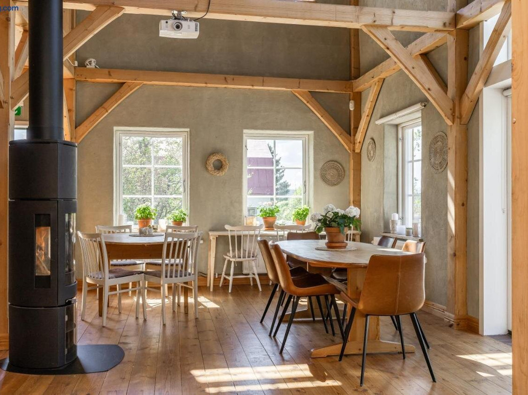 Sandoverken酒店住宿-Kretsloppshusets B&B