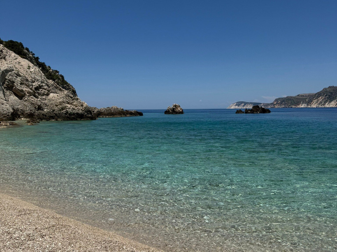 Agia Eleni Beach-Agia Thekli必去景点