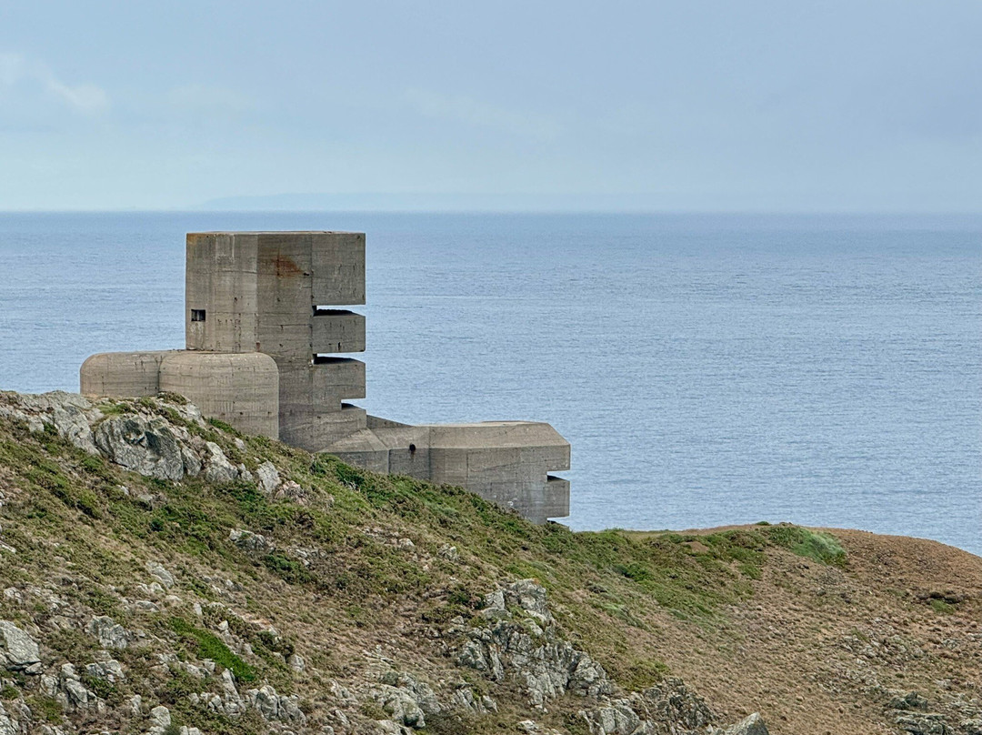 Island Coachways-St Peter Port必去景点