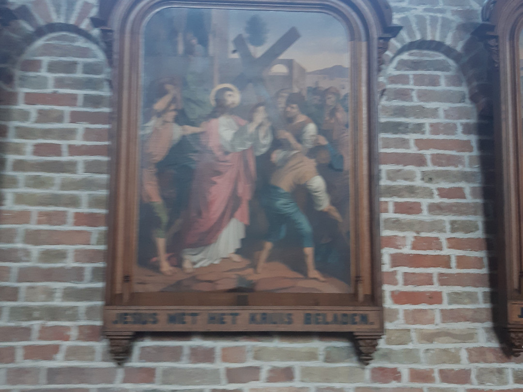 Onze-Lieve-Vrouw-Hemelvaartkerk-达默必去景点