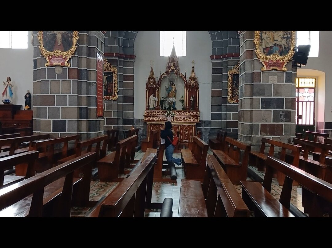 Catedral Católica de Ibarra-伊瓦拉必去景点