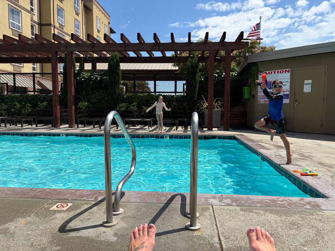 帕索罗布尔斯酒店住宿-Oxford Suites Paso Robles