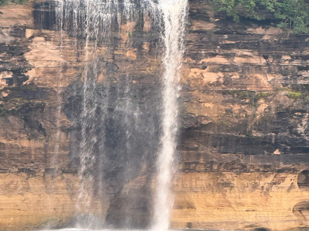 Pictured Rocks Cruises-缪尼辛必去景点