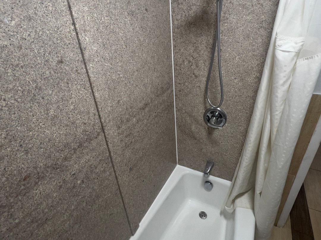 Deluxe Motel主图