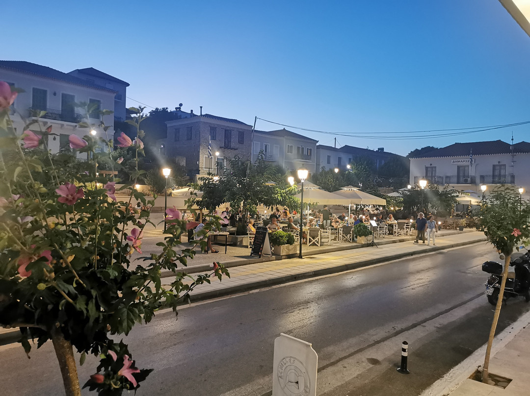阿契尔斯酒店主图