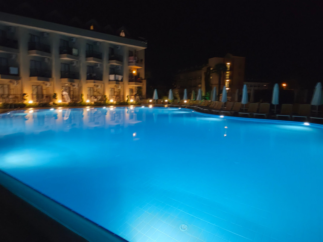 Victory Resort Hotel主图