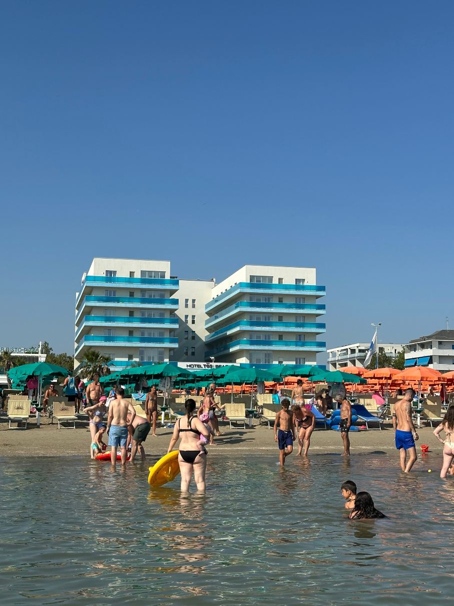 Club Family Hotel Tosi Beach-旅行者